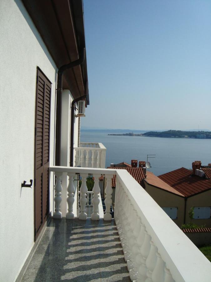 Apartman Carmen Crveni Vrh Exterior foto